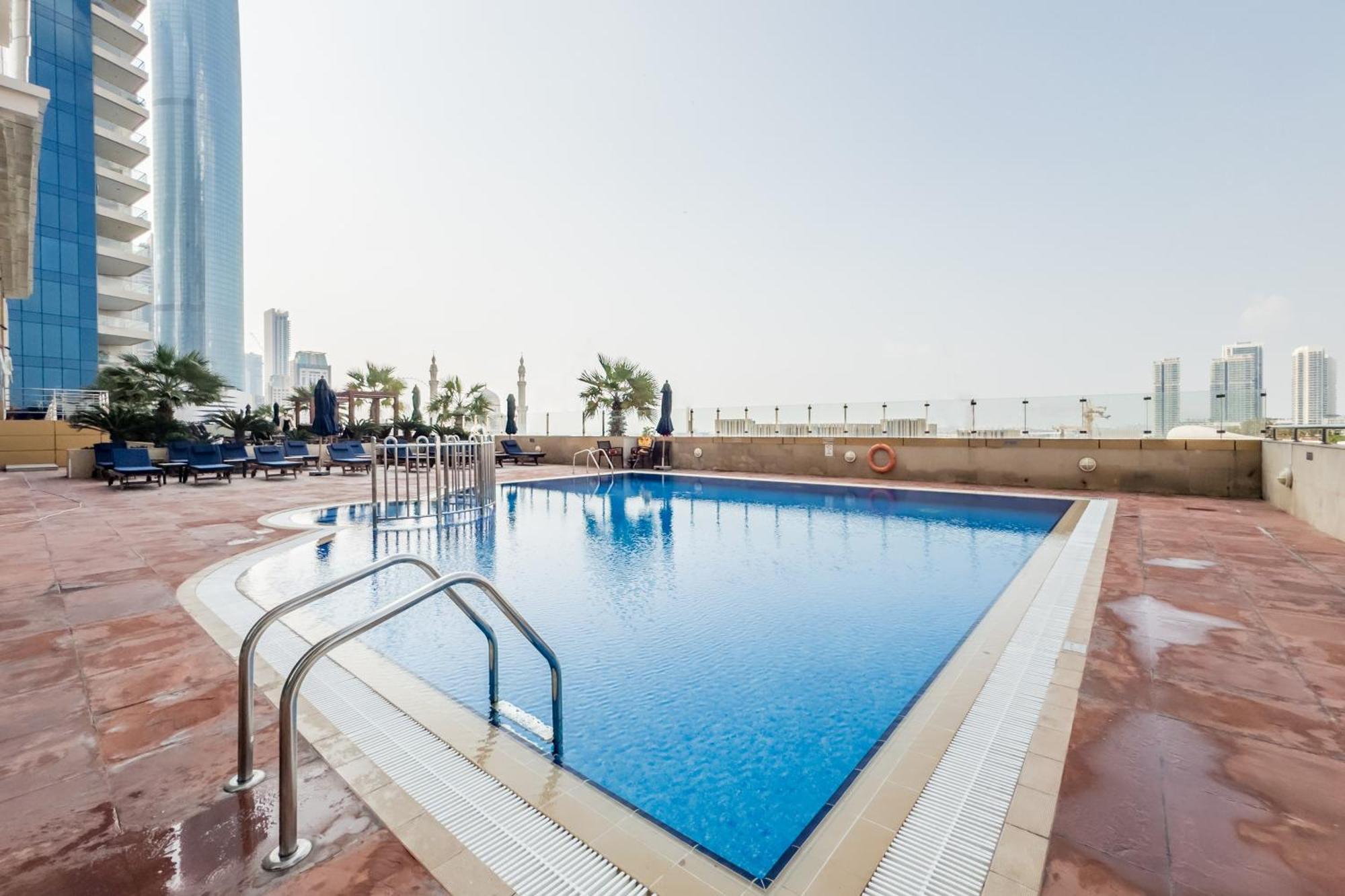Renovated 1br With Partial Sea And Views Near Beach, Elite Residence, Marina By Deluxe Homes * Dubai